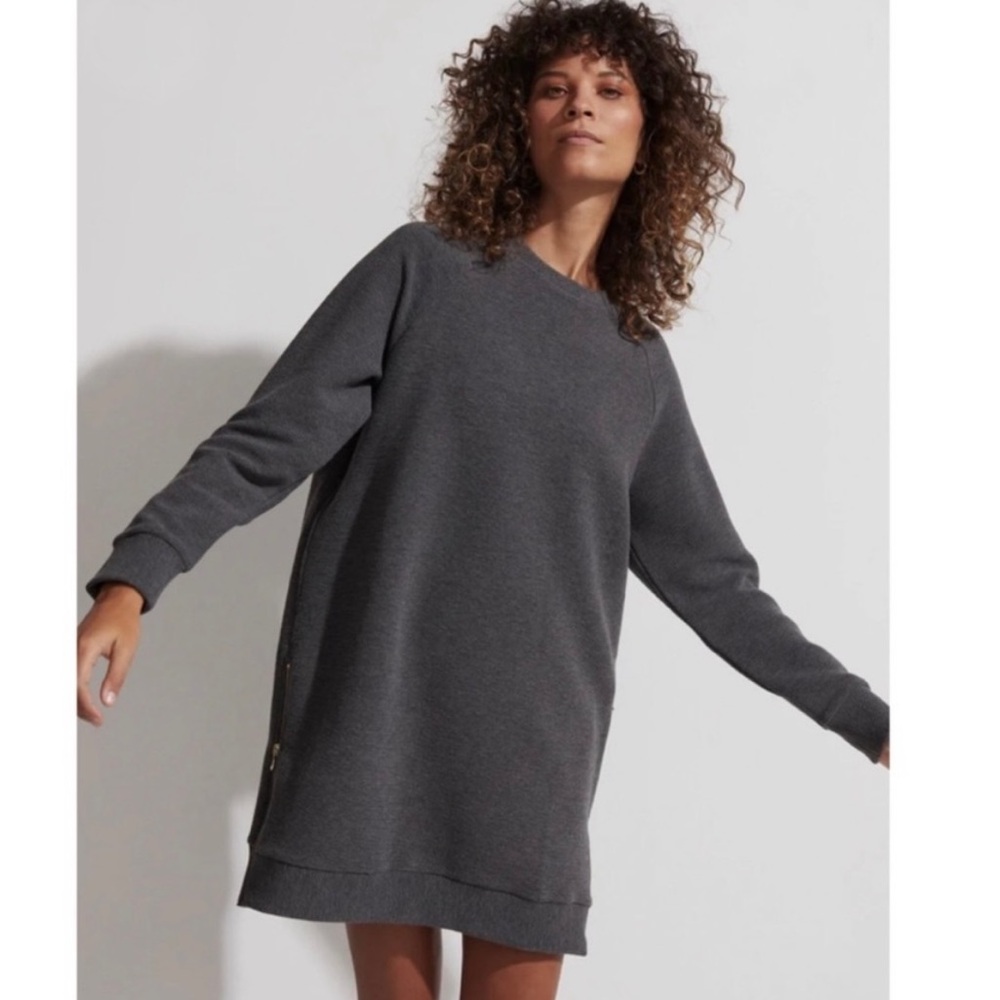 ANTHROPOLOGIE VARLEY Charcoal
Gray Black Ribbed Knit Albret Tunic Dress